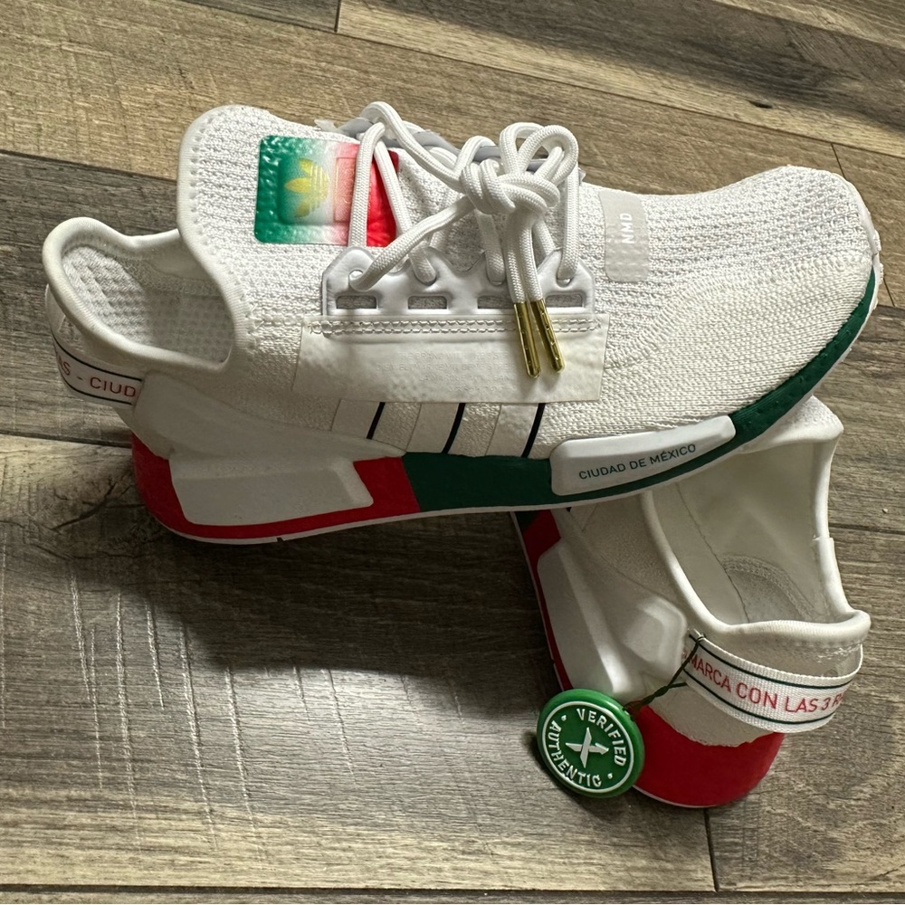 2020 ADIDAS NMD_R1 V2 'United By Sneakers - Mexico City'